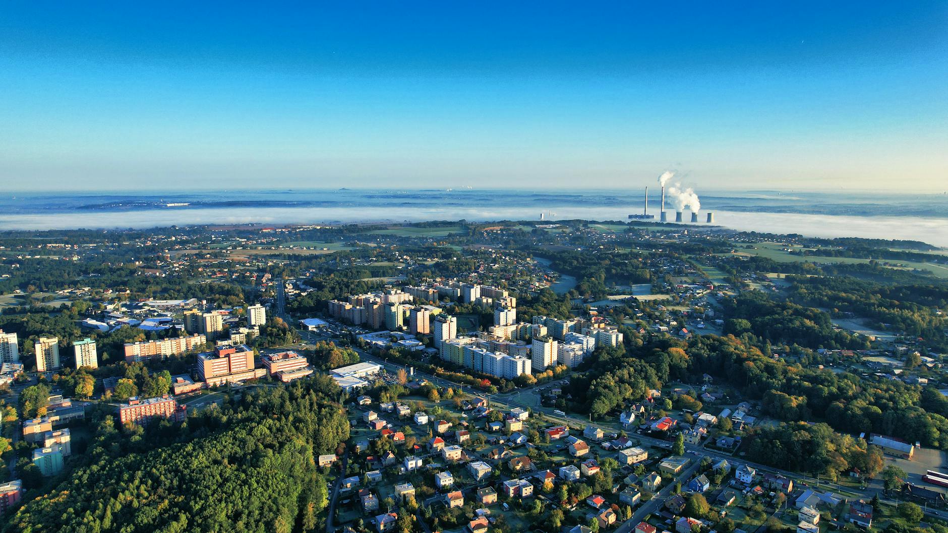 Mapa Wejherowa z zaznaczoną stacją pomiarową GIOŚ, ilustrująca jakość powietrza